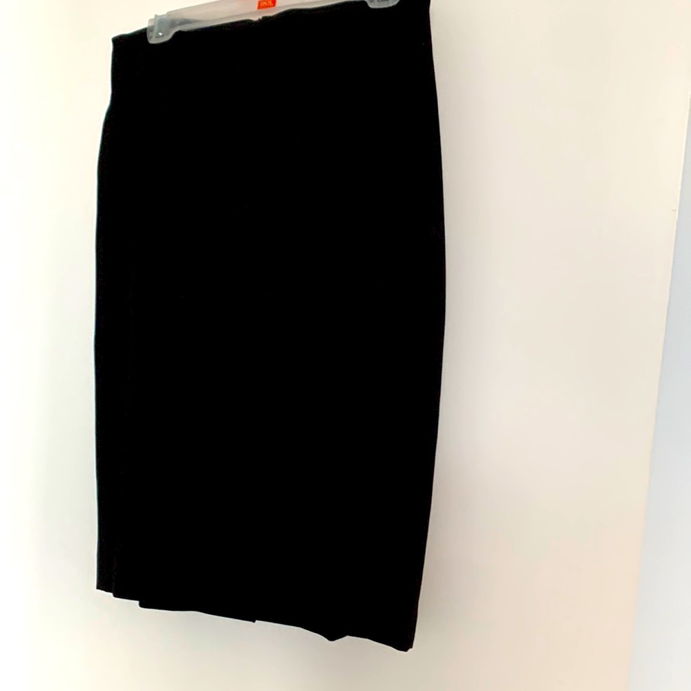 Hourglass midi pencil skirt